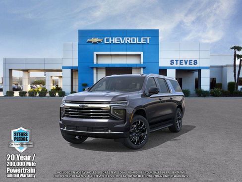 New 2025 Chevrolet Suburban LT w/ Comfort Package image 8