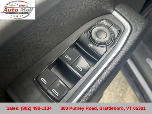 Used 2023 GMC Sierra 1500 SLE AWD/4WD image 13