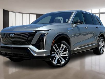 New 2026 Cadillac Vistiq Luxury w/ LPO, Floor Liner Package