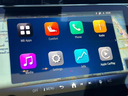 Used 2025 Mercedes-Benz E 350 Sedan image 45