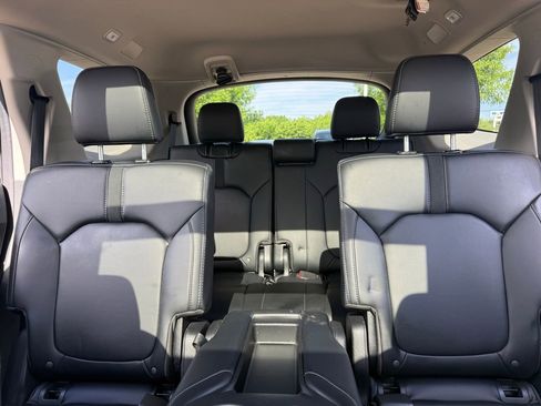 Used 2023 Honda Pilot Touring image 20