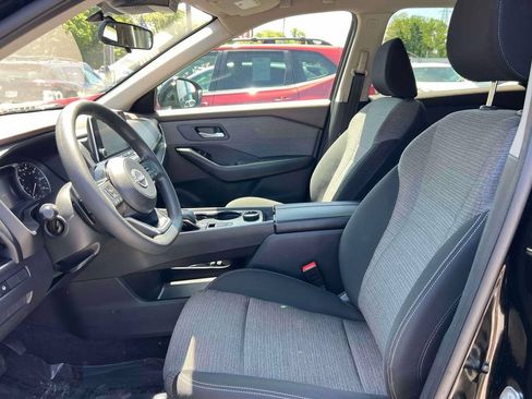 Used 2023 Nissan Rogue SV AWD/4WD image 15