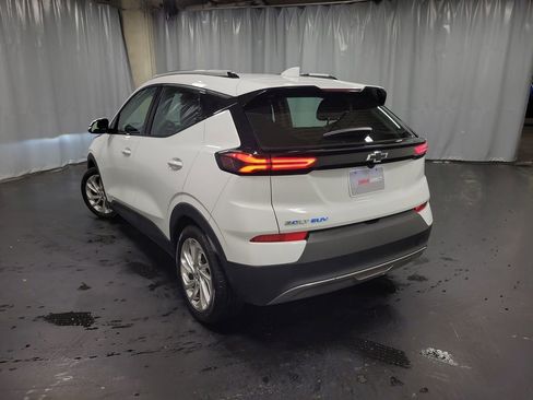 Used 2023 Chevrolet Bolt EUV LT image 6