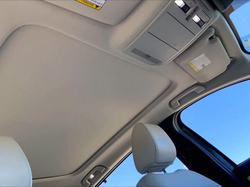 Used 2024 MAZDA CX-90 3.3 Turbo w/ Premium Plus Pkg image 13