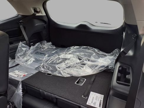 New 2026 Subaru Ascent Limited image 19