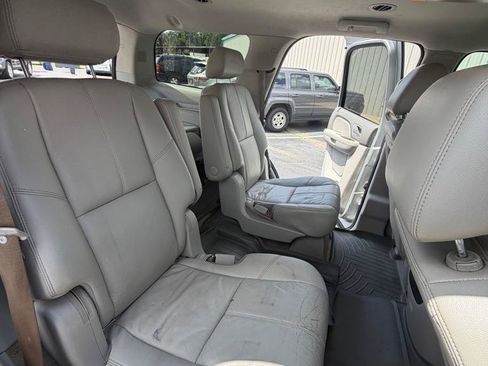 Used 2010 Chevrolet Tahoe LT RWD image 9