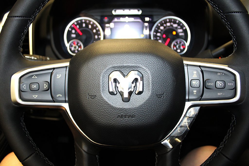 New 2026 RAM 2500 Big Horn AWD/4WD image 11