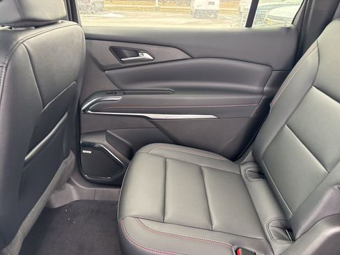 New 2026 Chevrolet Traverse Z71 w/ Enhanced Driving Package AWD/4WD image 26