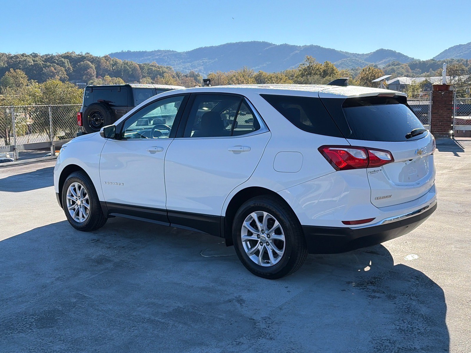 Used 2019 Chevrolet Equinox LT AWD/4WD image 4