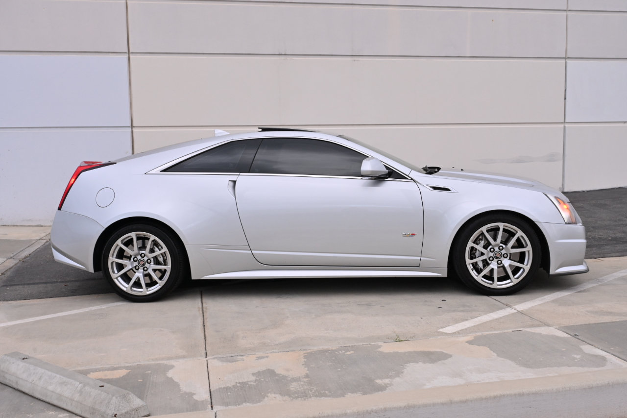 Used 2011 Cadillac CTS V w/ Wood Trim Package RWD image 8