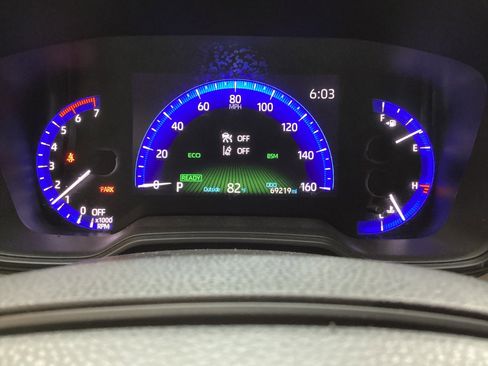 Used 2022 Toyota Corolla LE FWD image 26