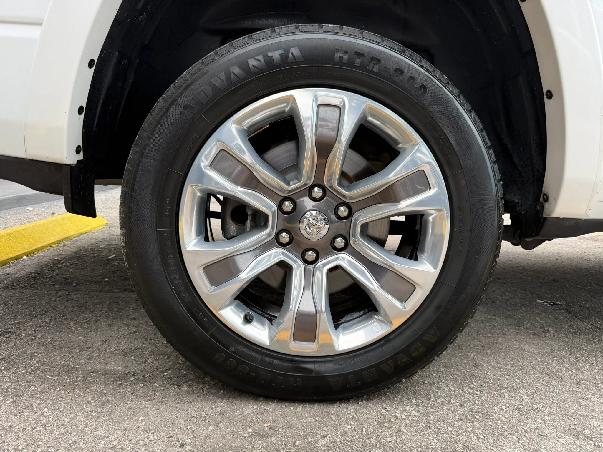 Used 2019 RAM 1500 Limited AWD/4WD image 19