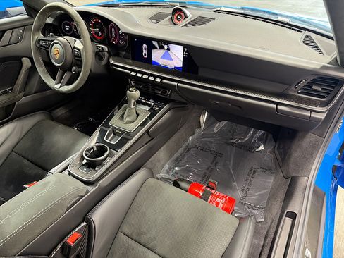 Used 2024 Porsche 911 GT3 image 15