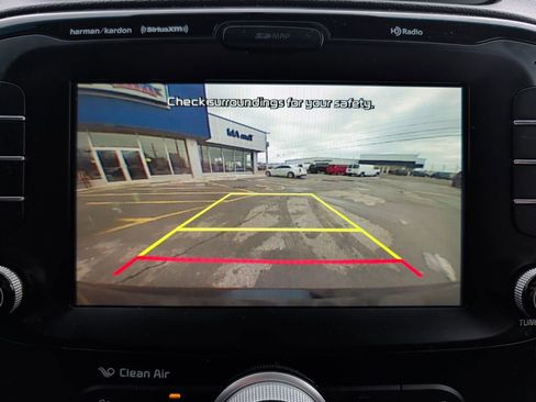 Used 2018 Kia Soul + w/ Audio Package image 14