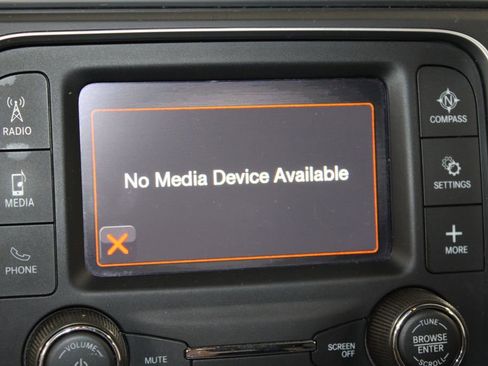 Used 2024 RAM 1500 Classic SLT AWD/4WD image 32