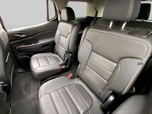 Used 2023 GMC Acadia Denali w/ Denali Technology Package AWD/4WD image 21