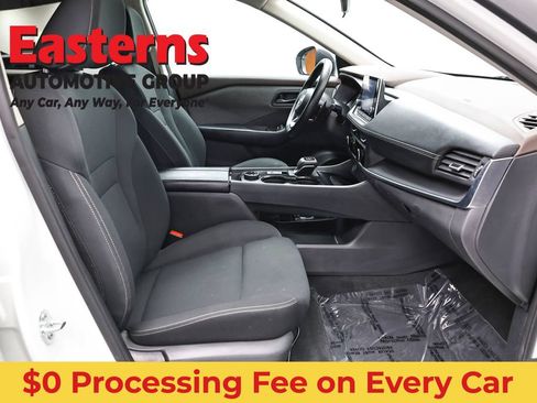 Used 2023 Nissan Rogue S AWD/4WD image 25