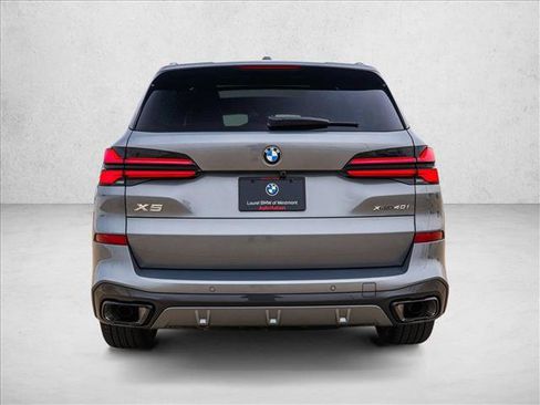 Used 2026 BMW X5 xDrive40i AWD/4WD image 6