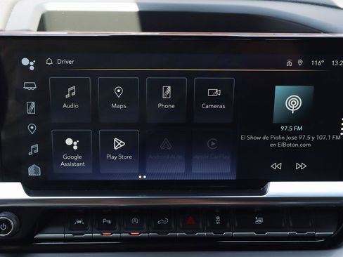 Used 2024 Chevrolet Silverado 1500 High Country w/ Technology Package image 28