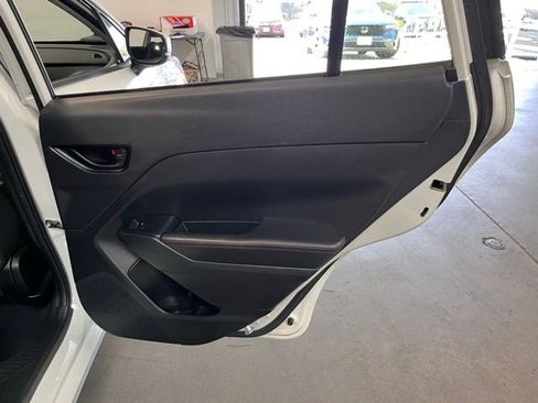 Used 2025 Subaru Impreza 2.0i Sport image 15