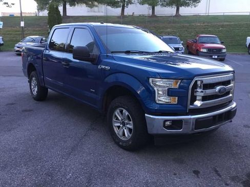 Used 2017 Ford F150 XLT AWD/4WD image 1