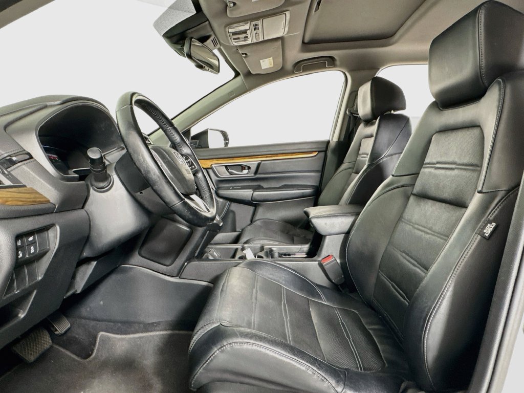 Used 2017 Honda CR-V Touring image 11