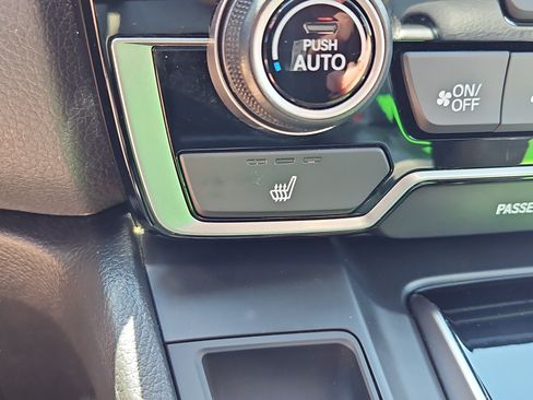Used 2018 Honda CR-V EX image 12