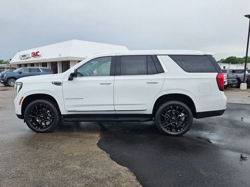 New 2026 GMC Yukon Elevation w/ Elevation Premium Package AWD/4WD image 2