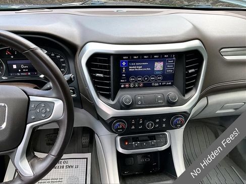 Used 2023 GMC Acadia SLT w/ Preferred Package AWD/4WD image 6