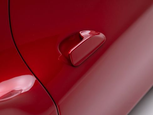 Certified 2023 Ferrari F8 Tributo RWD image 35