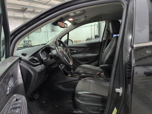 Used 2019 Buick Encore Preferred image 7