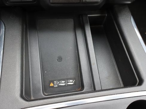 Used 2022 Chevrolet Silverado 3500 High Country w/ Safety Package II image 14