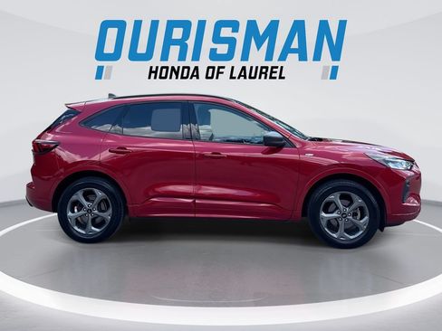 Used 2023 Ford Escape ST-Line w/ Tech Pack #1 AWD/4WD image 9