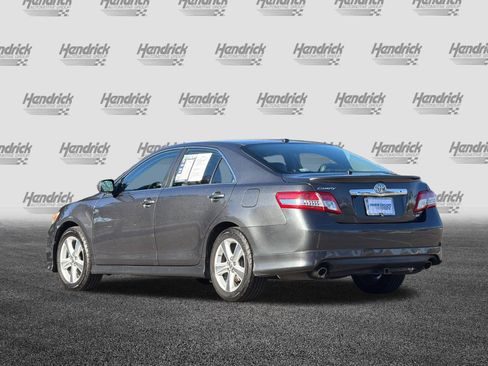 Used 2010 Toyota Camry SE image 7