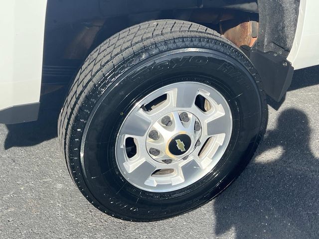 Used 2015 Chevrolet Silverado 2500 LT RWD image 5