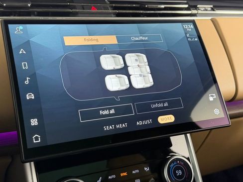 Used 2023 Land Rover Range Rover SE image 18