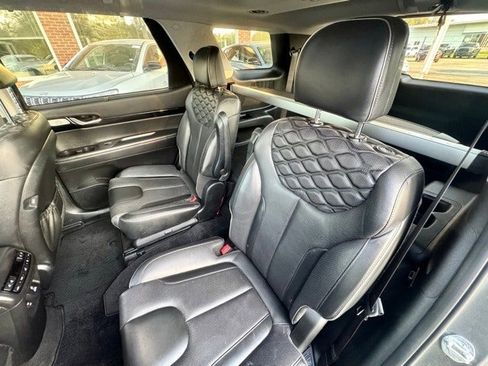 Used 2022 Hyundai Palisade Limited image 9