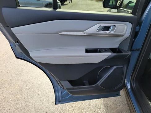 New 2026 Ford Explorer Active image 15