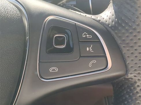 Used 2018 Mercedes-Benz E 300 image 26