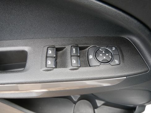 Used 2021 Ford EcoSport Titanium image 20