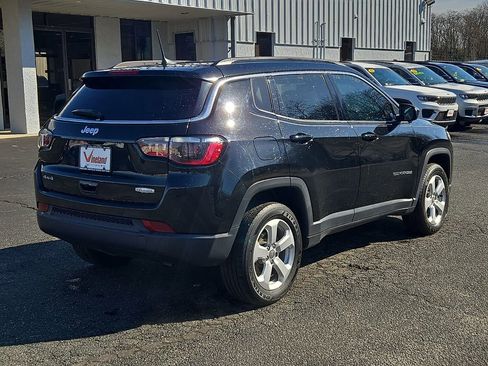 Used 2021 Jeep Compass Latitude AWD/4WD image 6