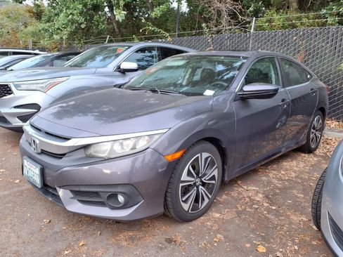 Used 2016 Honda Civic EX-T image 1