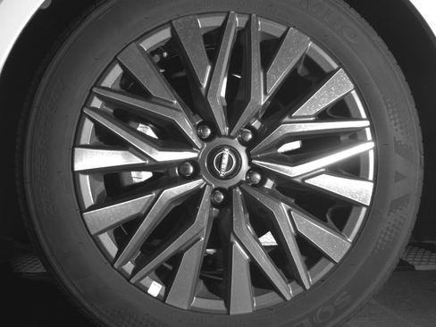 Used 2025 Nissan Altima 2.5 SV image 12