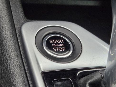 Used 2022 Nissan Sentra SV w/ Trunk Package FWD image 18