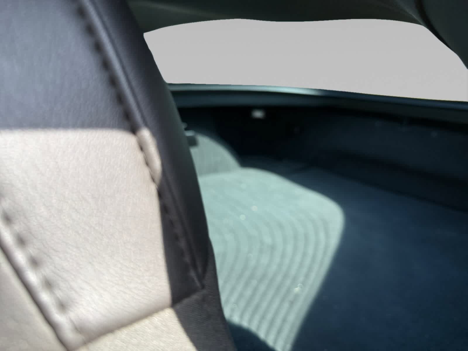 Used 2013 Chevrolet Corvette Coupe RWD image 22