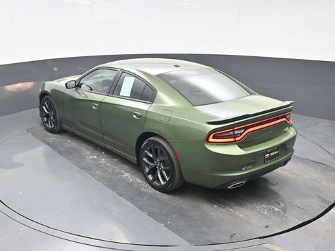 Used 2022 Dodge Charger SXT w/ Driver Convenience Group image 19