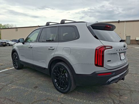 Used 2021 Kia Telluride EX w/ EX Premium Package AWD/4WD image 14