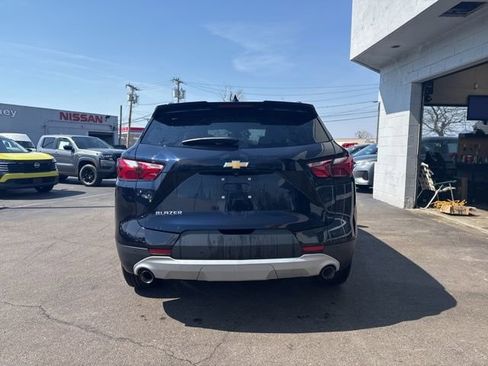 Used 2021 Chevrolet Blazer LT image 3