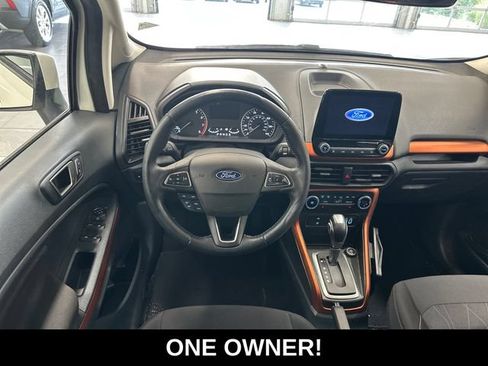 Used 2022 Ford EcoSport SE w/ SE Appearance Package AWD/4WD image 2