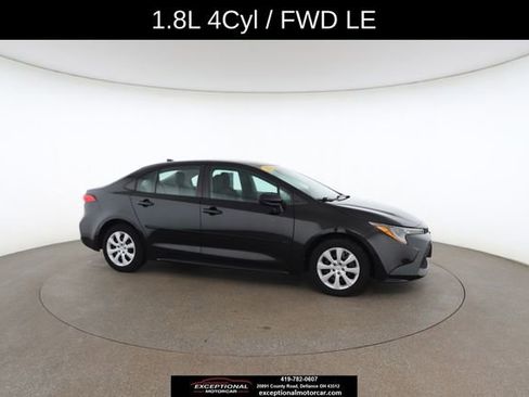 Used 2021 Toyota Corolla LE image 25